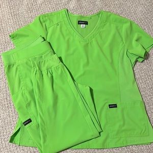 Planet Koi XL scrub Set NWOT